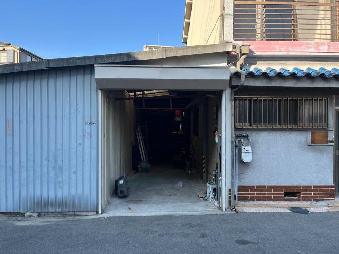 大阪府大阪市住吉区苅田6丁目の売買物件/ガレージスペース。
