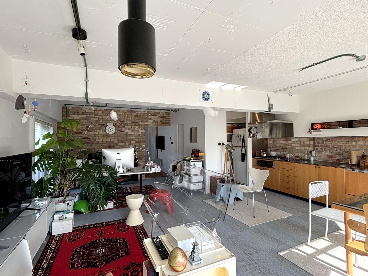 豊中市上新田4丁目の売買物件/家具やインテリアのレイアウトの自由度が高い室内