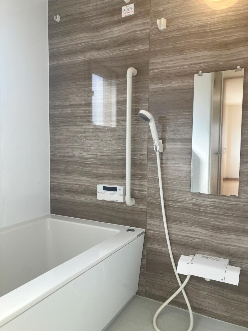 大阪市港区弁天5丁目2番9号の賃貸物件/浴室。