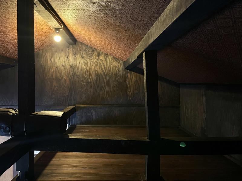 大阪市大正区三軒家西3丁目の賃貸物件/ロフト。落ち着く光。