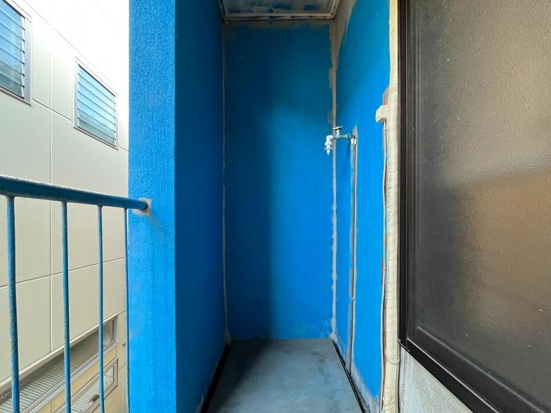 大阪市大正区三軒家西3丁目の賃貸物件/洗濯機置き場はここ。