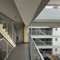 豊中市新千里西町２丁目の売買物件/エレベーター停止階の4階から1階降りるか、下から3階分上るか。