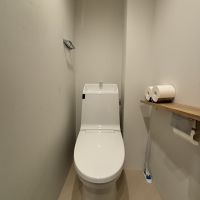 大阪市北区天満橋2丁目の売買物件/トイレも清潔感があります