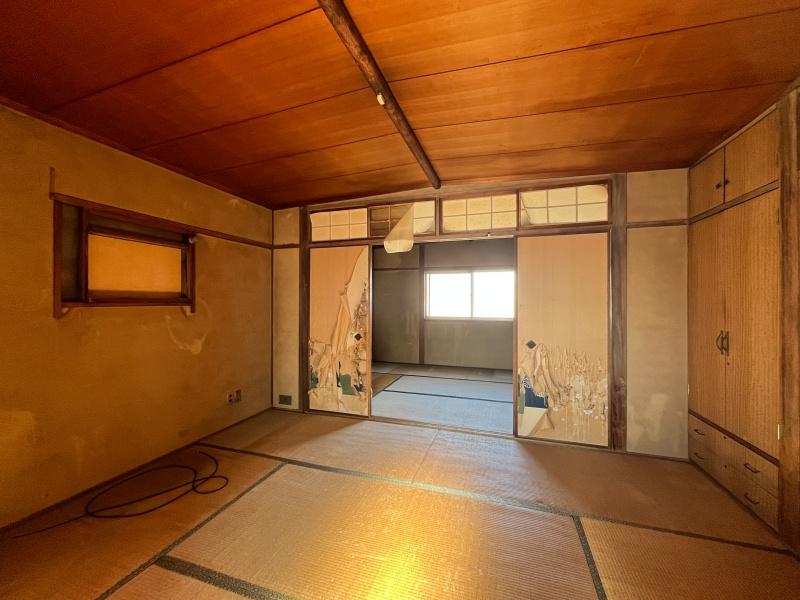 大阪市城東区東中浜2丁目の賃貸物件/続き間の和室。