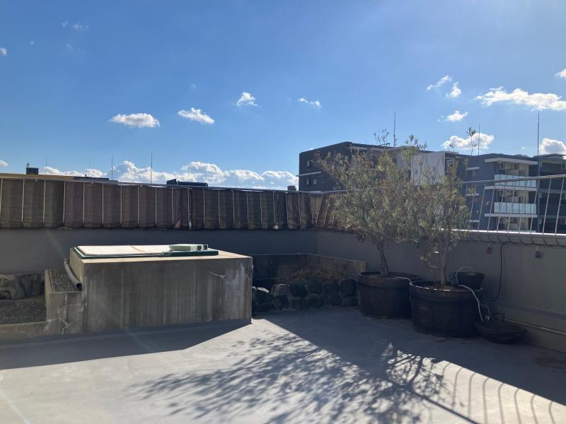 大阪府大阪市港区市岡元町１丁目の賃貸物件/テラスの主は、露天ジャグジー。