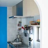 大阪市中央区安堂寺町1丁目の賃貸物件/ブルーの差色がトレードマーク