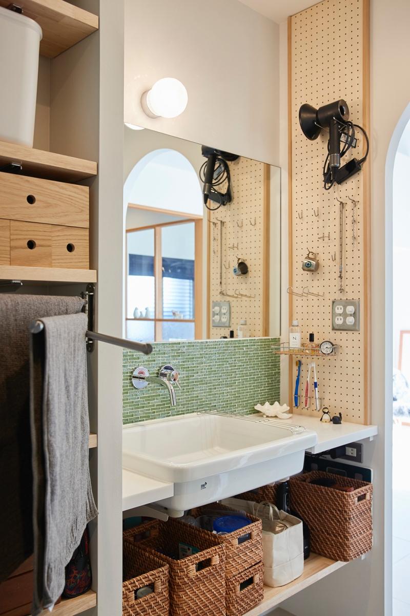 大阪市中央区安堂寺町1丁目の賃貸物件/機能とデザインが両立した洗面室