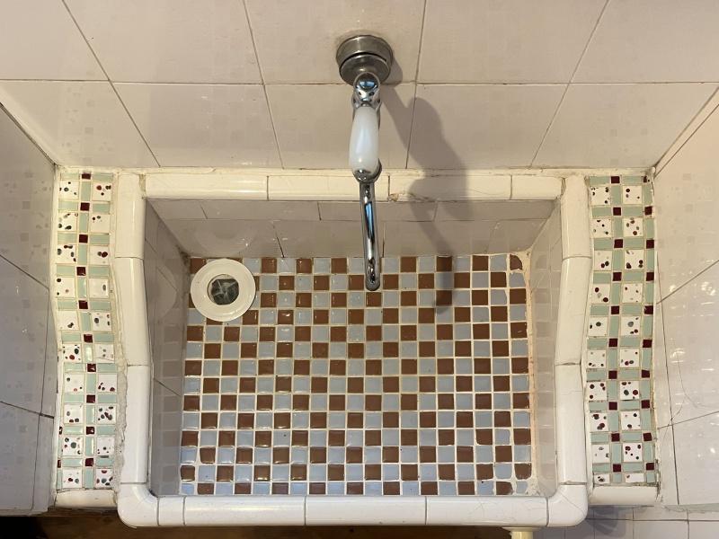 大阪市都島区大東町2丁目 の賃貸物件/レトロなタイルが可愛らしいです。