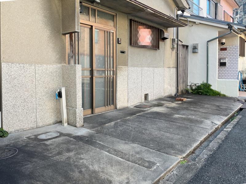 大阪市都島区大東町2丁目 の賃貸物件/前のスペースはご自由に。