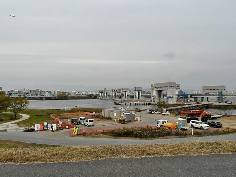 大阪市北区長柄東3丁目の賃貸物件/淀川の河川敷、散歩もできるし、BBQ指定区域もすぐそこ。