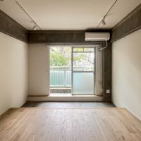  大阪府守口市土居町の賃貸物件/406：天井が白なので、部屋全体に爽やかさがあります。