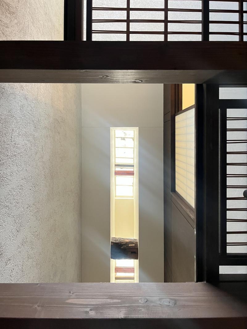 大阪市住之江区東加賀屋2丁目の賃貸物件/見上げると、空。