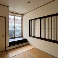 大阪市住之江区東加賀屋2丁目の賃貸物件/2階：和室。寝室はこちらでしょうか。