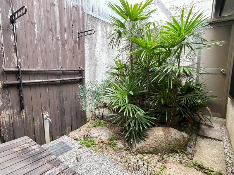 大阪市住之江区東加賀屋2丁目の賃貸物件/テラス。暖かい季節はここでゆったり過ごしたいですね。