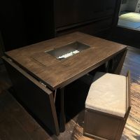 大阪市住之江区東加賀屋2丁目の賃貸物件/プチ仕掛け①：テーブルは折りたたみ式。なんと、椅子も収納できます。