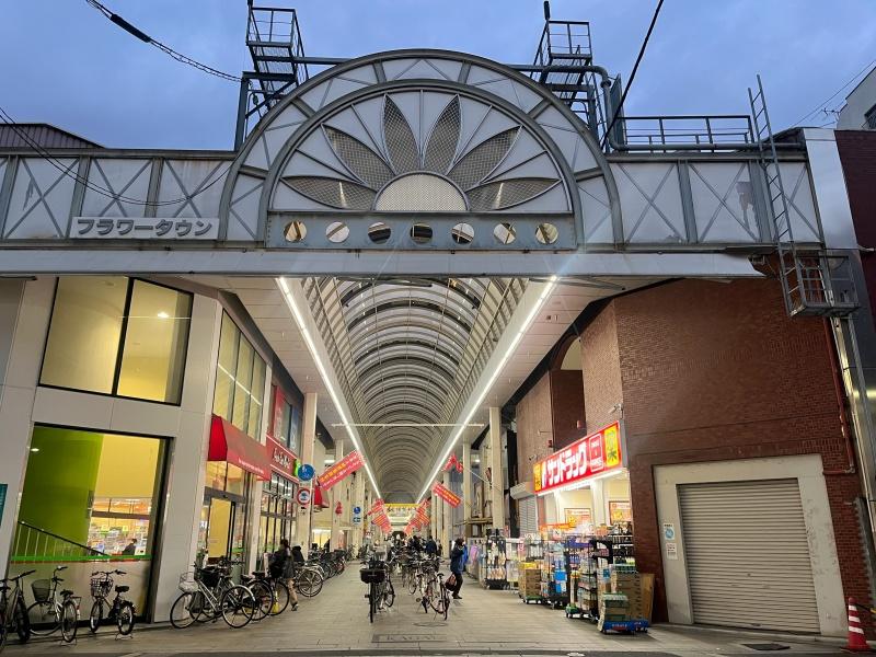 大阪市住之江区東加賀屋2丁目の賃貸物件/家から徒歩2分で商店街。