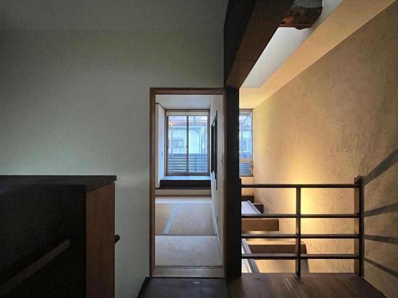 大阪市住之江区東加賀屋2丁目の賃貸物件/2階にきました。