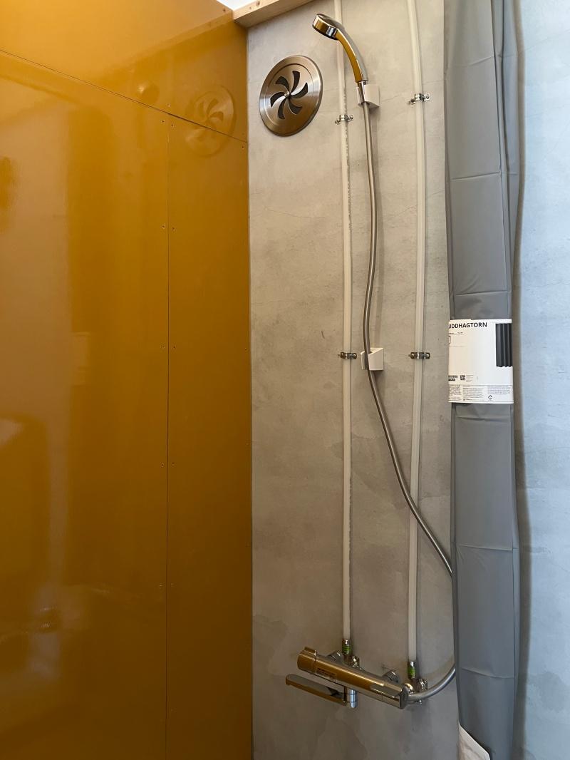 大阪市港区八幡屋1丁目の賃貸物件/シャワーブースと、