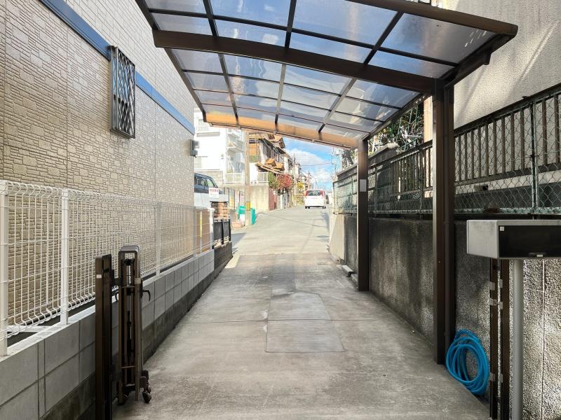 大阪府枚方市池之宮２丁目の賃貸物件/駐車場。