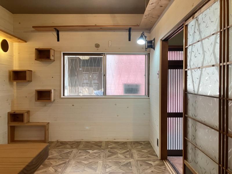 大阪府守口市大久保町２丁目の賃貸物件/リビングはメインキャットルーム。