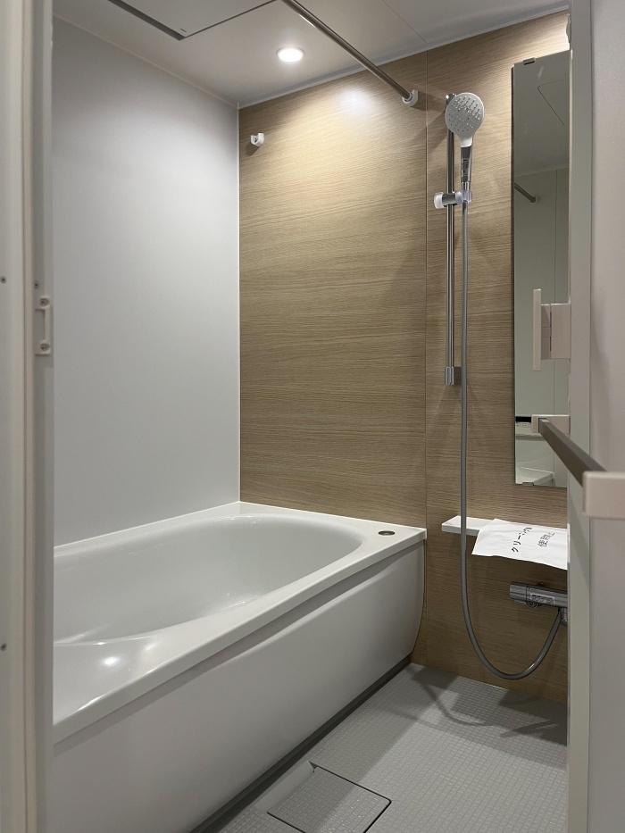 大阪府大阪市北区天神橋3丁目の売買物件/浴室はユニットバス。