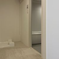 大阪府大阪市北区天神橋3丁目の売買物件/脱衣室と洗面は独立。