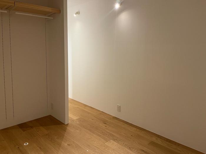 大阪府大阪市北区天神橋3丁目の売買物件/4.5畳の洋室スペース。