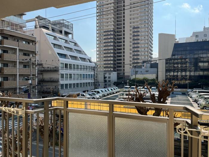 大阪府大阪市北区天神橋3丁目の売買物件/バルコニーからの眺望。