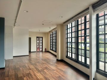 大阪府大阪市天王寺区四天王寺２丁目の賃貸物件/心躍るブティック