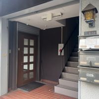 大阪府大阪市天王寺区四天王寺２丁目の賃貸物件/入り口もさりげなく素敵な佇まい。