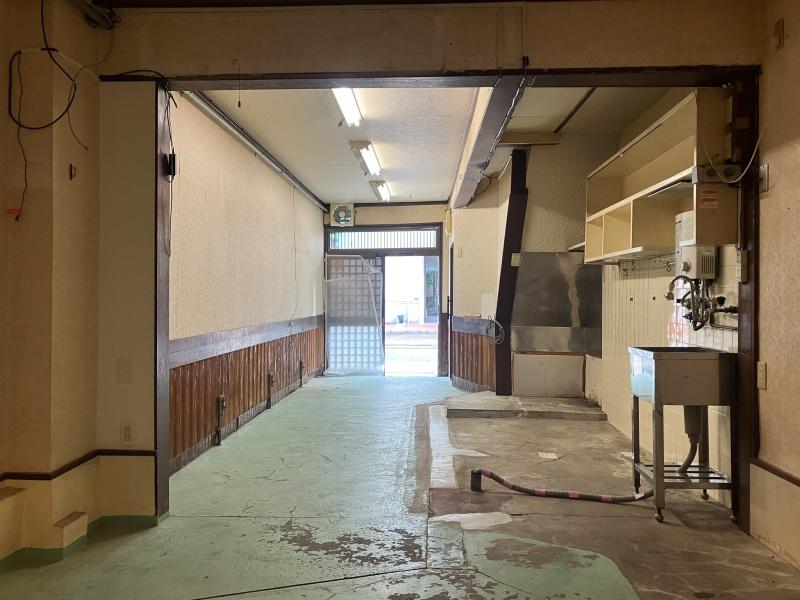 大阪市城東区東中浜１丁目の賃貸物件/自由に改装してください。