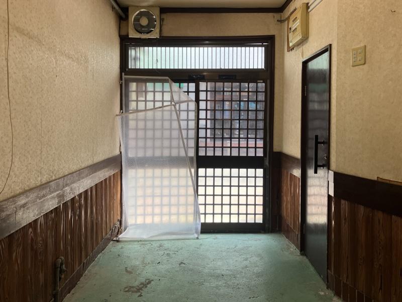 大阪市城東区東中浜１丁目の賃貸物件/戸を閉めるとこんな感じ。