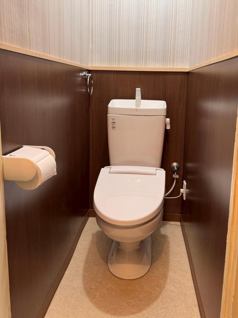 大阪市城東区東中浜１丁目の賃貸物件/1階トイレ。