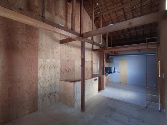 吹田市南吹田2丁目の賃貸物件/天井高があるため開放感のある空間