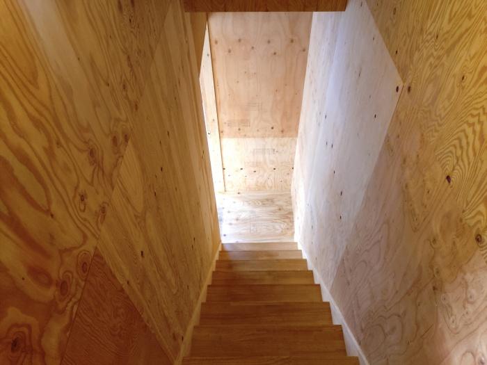 吹田市南吹田2丁目の賃貸物件/階段。