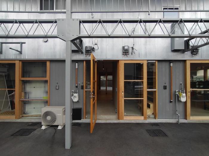 吹田市南吹田2丁目の賃貸物件/視認性あるエントランス。(F)