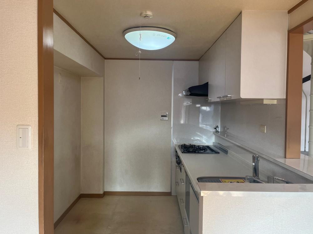 大阪府枚方市菊丘町の売買物件/キッチン