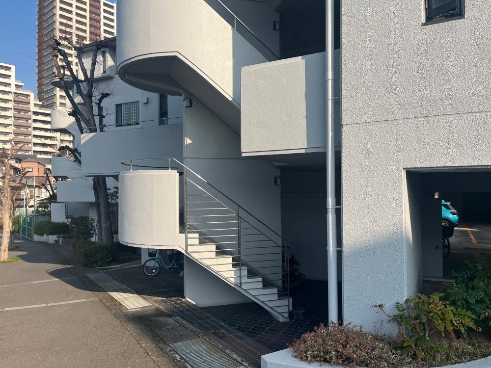 大阪府枚方市菊丘町の売買物件/愛らしいフォルム