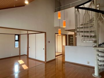 大阪府枚方市菊丘町の売買物件/ひねもす遊園地