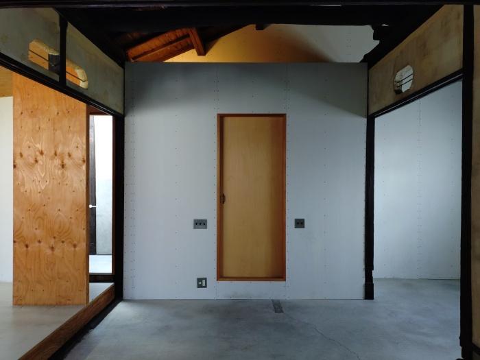 吹田市南吹田2丁目の賃貸物件/天井が高く、開放感のある空間