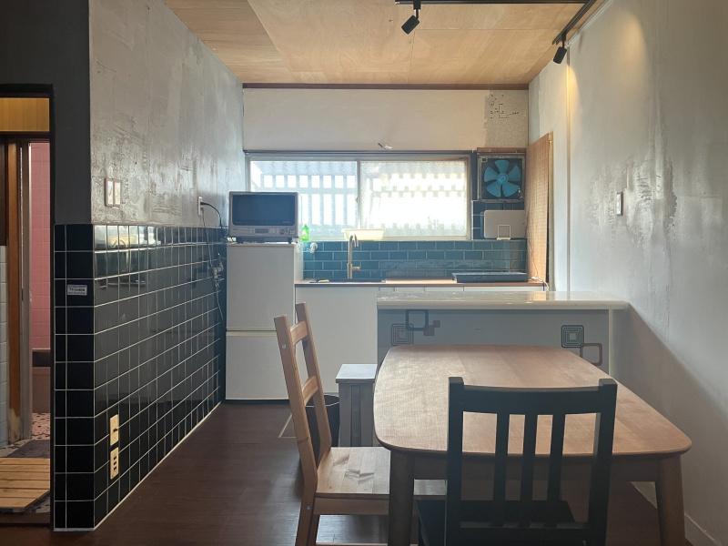 東大阪市東石切町２丁目の賃貸物件/入居者共用のダイニング。