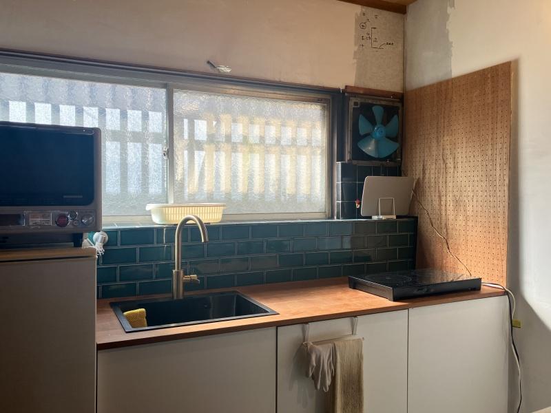 東大阪市東石切町２丁目の賃貸物件/共用キッチン。