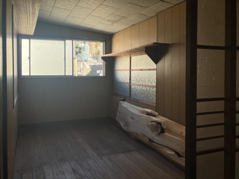 東大阪市東石切町２丁目の賃貸物件/アトリエ区画204号室。