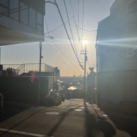 東大阪市東石切町２丁目の賃貸物件/坂の上に位置しているので、街に沈む夕陽を堪能できる。