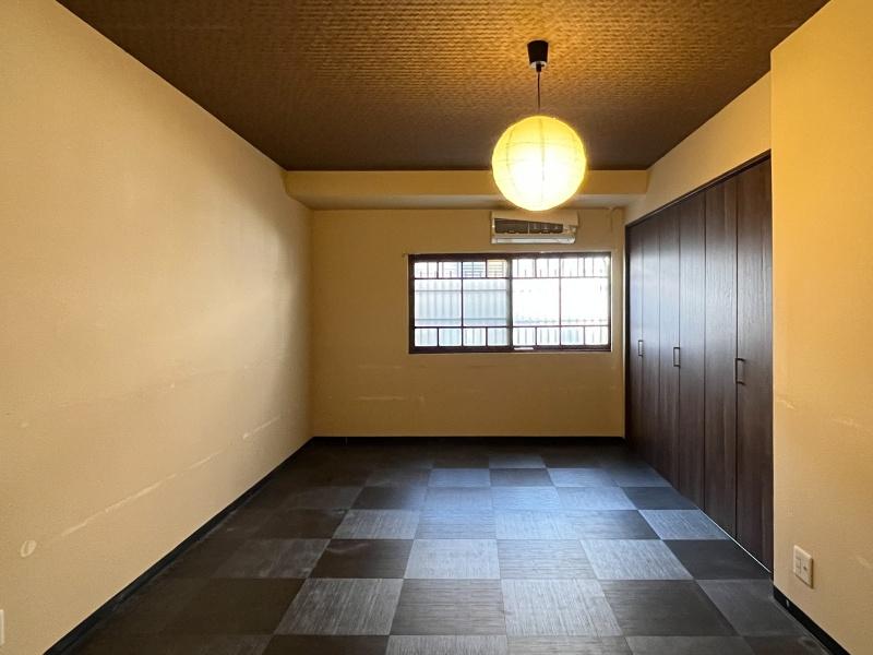 大阪市西淀川区福町2丁目の賃貸物件/奥にある洋室。ベッドルームによさそう。