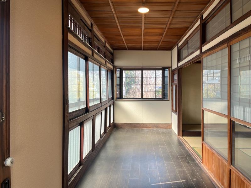 大阪市西淀川区福町2丁目の賃貸物件/2階の廊下！この空間にテーブルと椅子を置いて、カフェのように使いたいです。