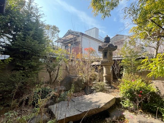 大阪市西淀川区福町2丁目の賃貸物件/この庭園を毎日眺められたら。