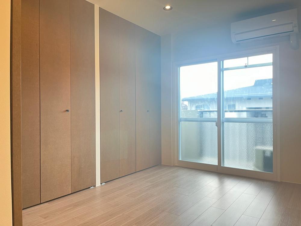 和泉市府中町四丁目１８番の売買物件/とはいえ個室もちゃんとあります。