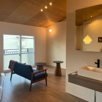 和泉市府中町四丁目１８番の売買物件/リビングに出された洗面台や、