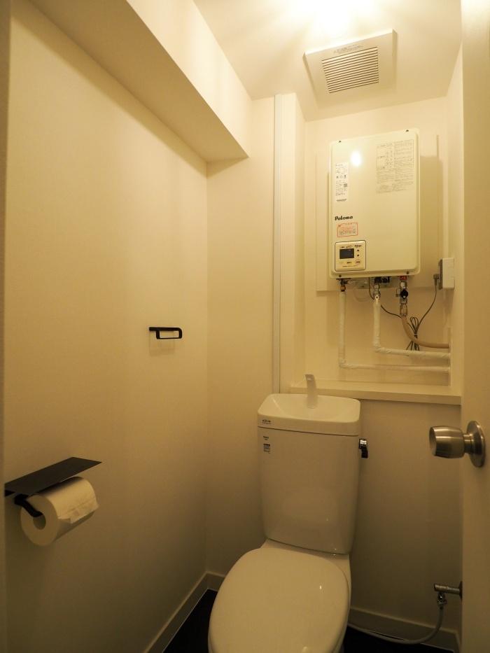 大阪市浪速区元町2丁目の賃貸物件/トイレは既存再利用（普通便座）